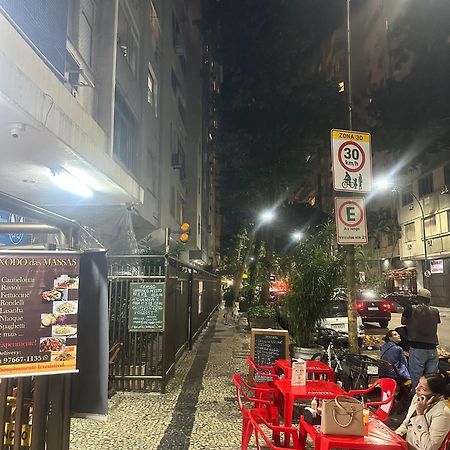 Copacabana / Lema, A Uma Quadra Da Praia Rio de Janeiro Exterior photo